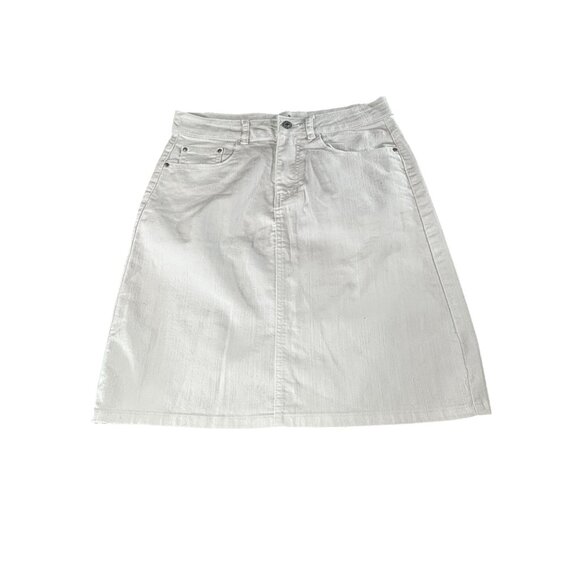 White Denim Skirt Size 10 By Jaclyn Smith Collection With Button & Zip Closure - Picture 1 of 7